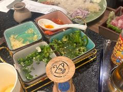 -得意咚瓜·顺德鱼生·冬瓜火锅(深圳首店)