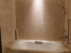 -舟山希尔顿酒店