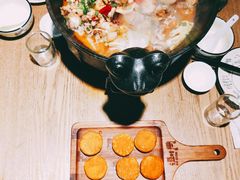 -爱尚逗蛙(汇头王店)