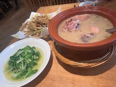 -董厨煨汤馆(车站路店)