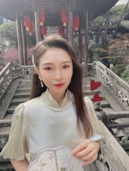 -唯一旅拍·颂当代影像艺术中心(上城店)