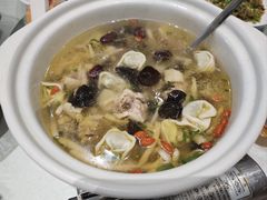 -红胖胖龙虾王·本地菜