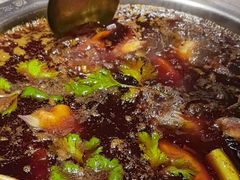 -忘情水鱼头·鲜鱼火锅(滨江中路店)