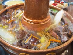 -岳记兴隆·青城腊排铜火锅(融创店)