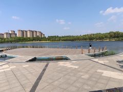 -彩虹湖公园