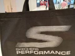 -SKECHERS(万国奥特莱斯店)