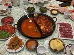 -鸿姐老火锅(疁城新天地店)