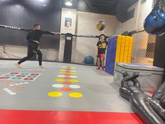 -格斗兄弟搏击健身训练馆(望京店)