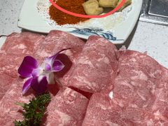-贵府酸汤牛肉火锅·贵州老字号(飞山街店)