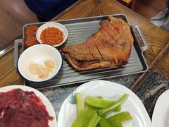 -乳仔牛牦牛汤锅 烤羊排(松潘古城店)