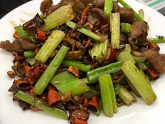 -芳芳餐厅(白沙路店)