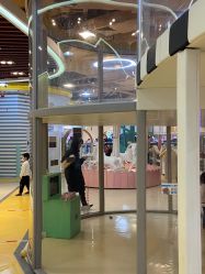 -多多淘儿童体验中心(重庆来福士店)