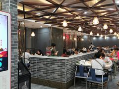 -凤凰路何眼镜香辣蟹(花果园店)