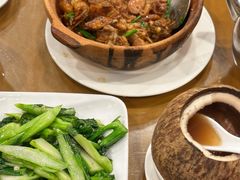 沙姜焗鸡煲-大唐靓汤江门私房菜(景田店)