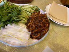 -鹤乡东北菜(崮山路店)