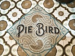 -Pie Bird(新闸路店)