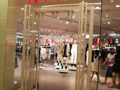 -H&M(华润万象城店)