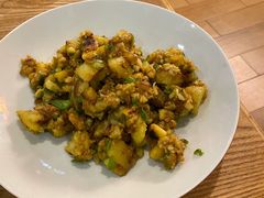 金沙毛奶洋芋-吃饭皇帝大土家民族菜(正大广场店)