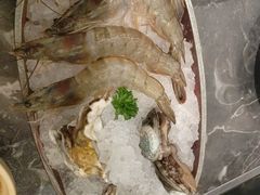 -牛YO寿喜烧·铁板烧和牛火锅自助(市府恒隆店)