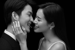 -蒙太奇婚纱摄影(万达店)