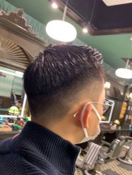 -海文先生国潮烫染男士理发馆