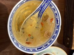 -蟹上黄·蟹黄面·江南糖水(人民广场店)
