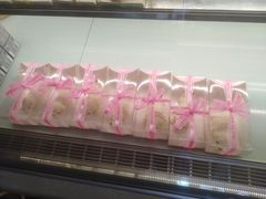 -爱上花开·蛋糕·安佳动物奶油轻奢私人定制(凯德店)