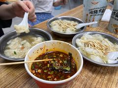 -荣巷小馄饨(荣巷店)