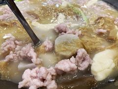 -老来福·非遗酸汤兔(凯旋路店)