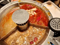 -晓宇重庆火锅(西安荟聚店)