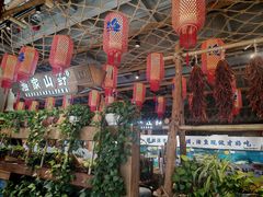-胖姐渔村(中源大道店)