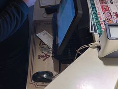 -顶峰夜宴·龙虾烧烤大排档(九江学院店)