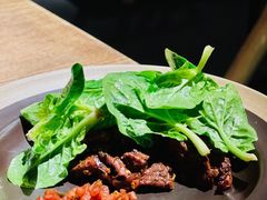 炭烤牛肉-毛辣果·酸