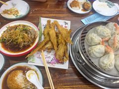 -叶存利海鲜大馅饺子(海宁路总店)
