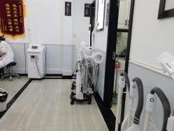 -蕾特恩专业祛痘·皮肤管理