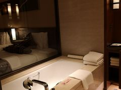 -西双版纳融创皇冠假日度假酒店