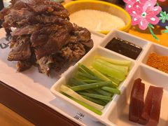 -肘子酥•天津一绝•特色捞面(德云社店)