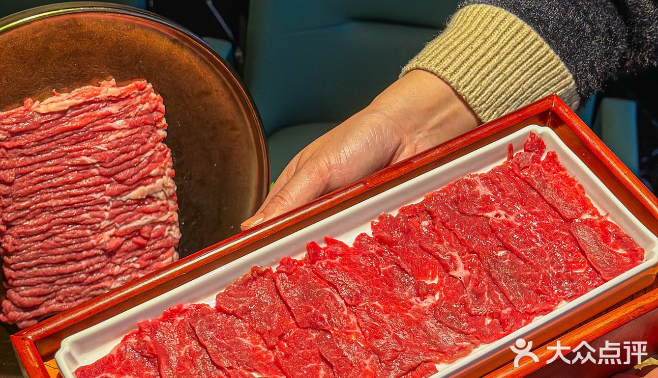 🔥打卡正宗铜锅火锅，肉质品质绝绝子～