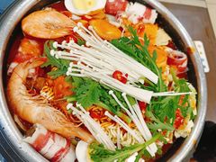 韩式年糕火锅-贵宾庄炸酱面·韩式料理(火炬八街店)