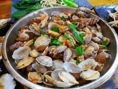 -老东镇啤酒屋海鲜加工·蒸汽海鲜·海鲜烧烤(台东店)