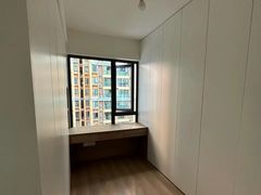 -百安居装修建材卖场(泰然店)