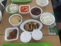 -老乡鸡(合肥高铁南站店)