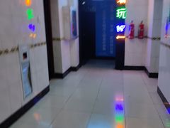 -VR间客漫虚拟现实体验馆(汉街店)