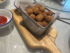 -鑫巴蜀小镇 · 水煮鱼专研店(玉桥店)