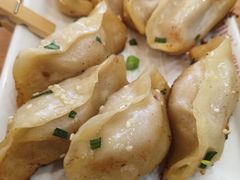 -小姜锅贴(凤凰街店)