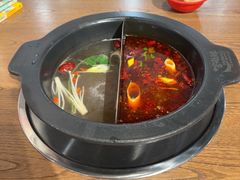-言玖鲜火锅串串披萨自助(益田假日店)