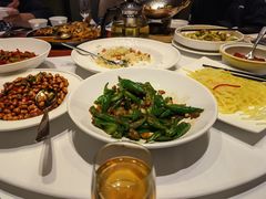 -毛家饭店·30年融合新湘菜(汉峪金谷店)