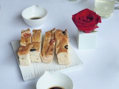 餐前面包-三嚥阁 La Villa Restaurant