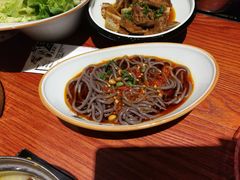 酸辣蕨根粉-龙聚德北京烤鸭(沙坪坝华宇A馆店)