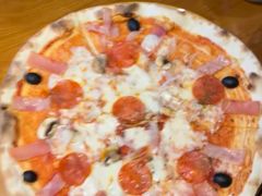 -JINNS锦时 steak&pizza(浸信会礼拜堂旧址店)